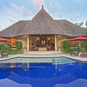 kunja-villa-hotel-and-spa.hotelsseminyak.net/