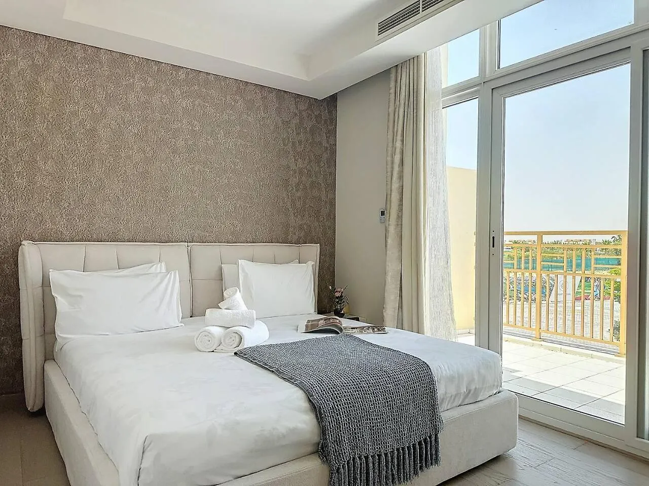 Key View - Aquilegia Villa, Damac Hills Dubai 0*,  United Arab Emirates